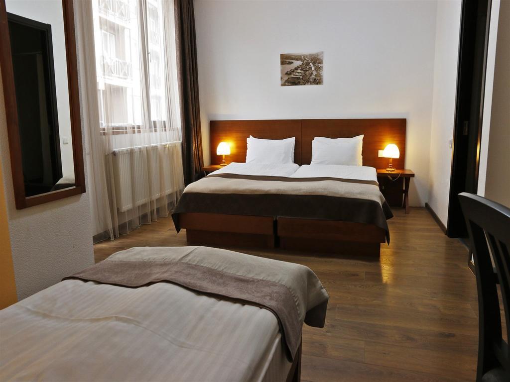 Hotel Club-2100 Gudauri Bilik gambar