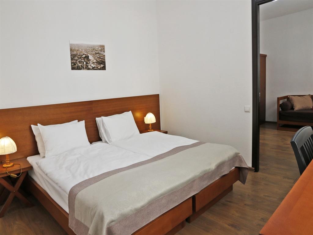 Hotel Club-2100 Gudauri Bilik gambar